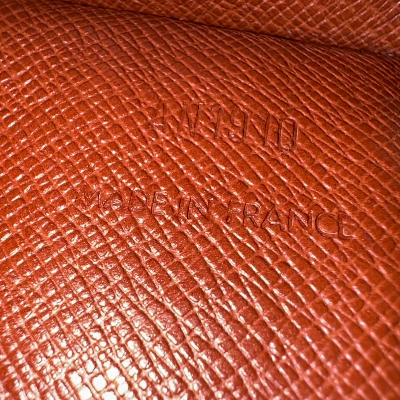 Louis Vuitton Rabat 23 Pochette