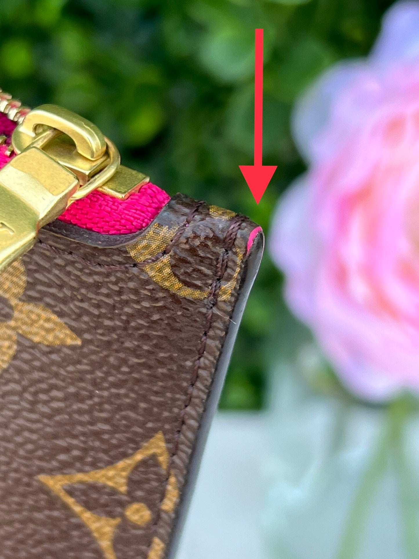 Neverfull MM/GM Pochette/Pouch Monogram in Pivoine
