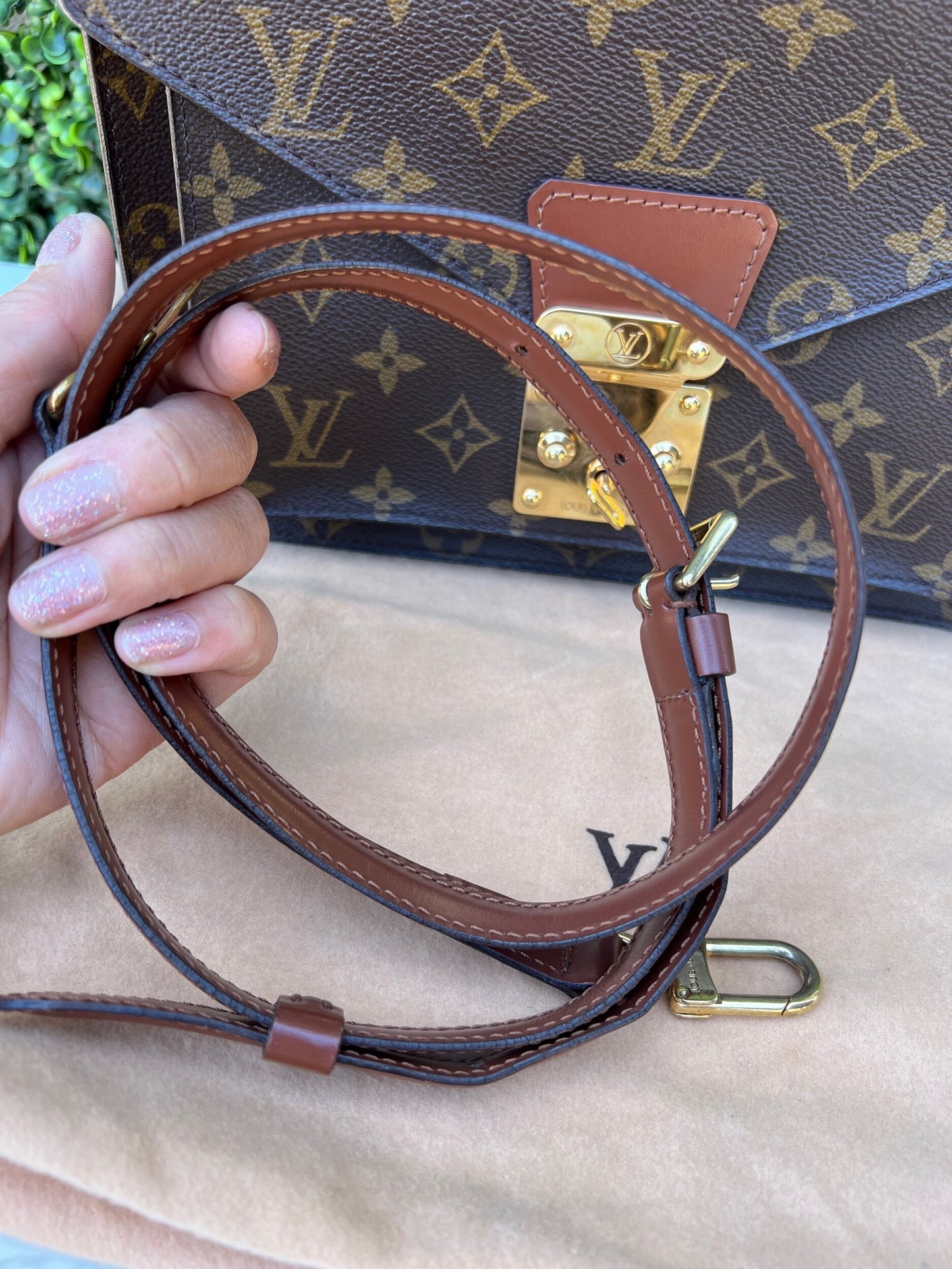 Monogram Canvas Monceau 26 Briefcase Bag