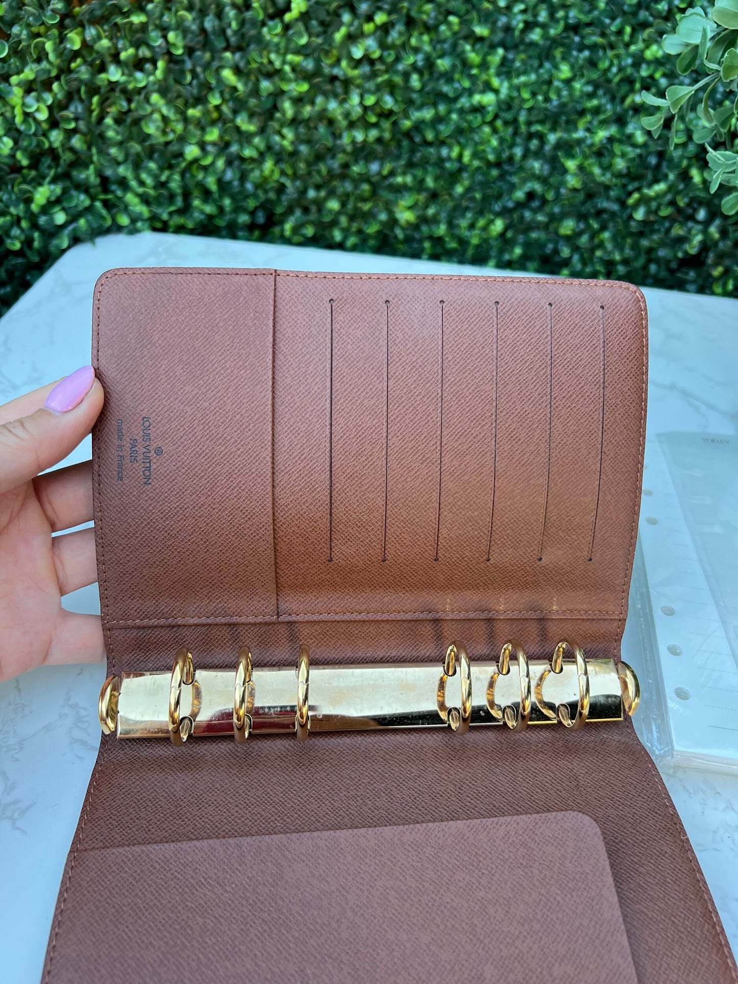 Authentic Preowned LV Medium Ring Agenda MM