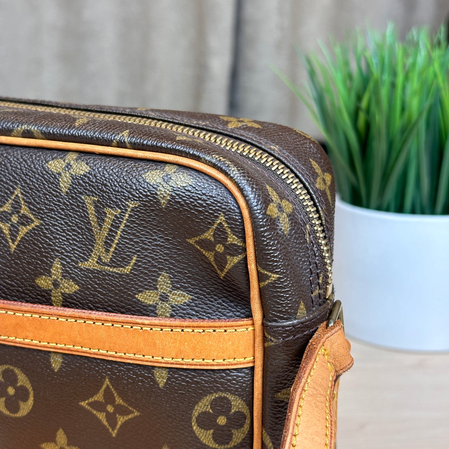 Louis Vuitton Monogram Trocadero 27 Crossbody Bag