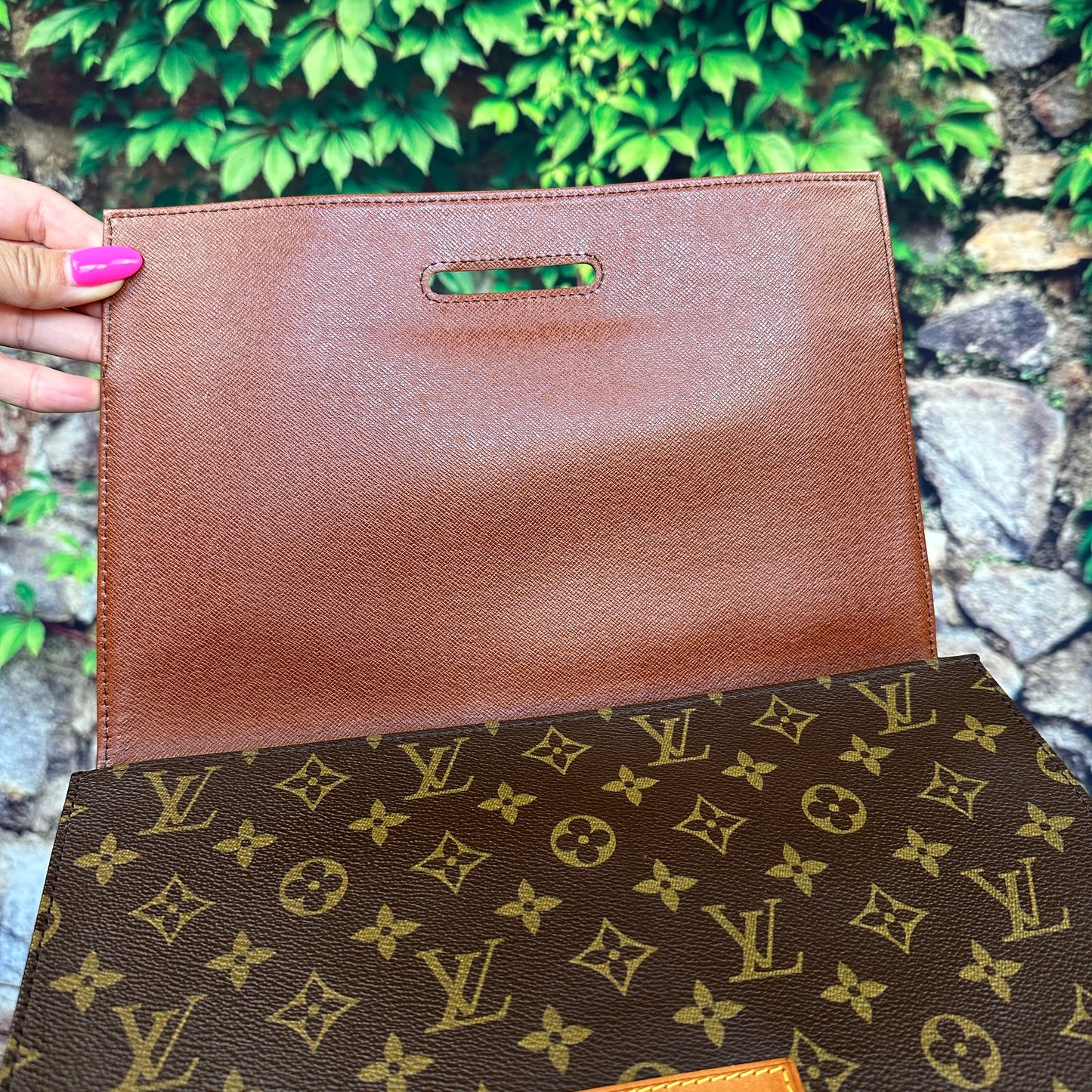 Louis Vuitton Lena Clutch