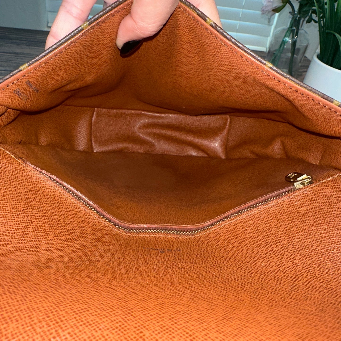 Louis Vuitton Monogram Chantilly GM Crossbody