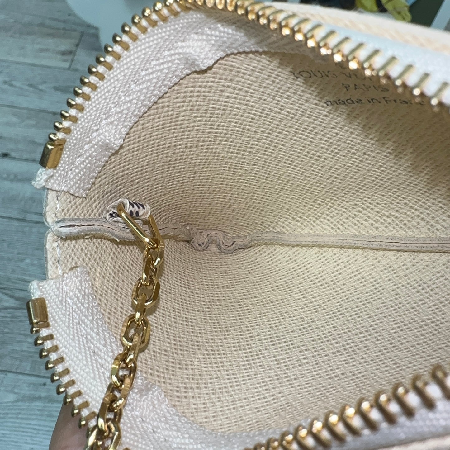 Louis Vuitton Damier Azur Key Cles Pouch