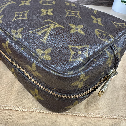 Louis Vuitton Trousse 18 Monogram
