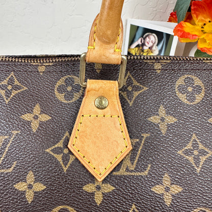 Louis Vuitton Monogram Speedy 30