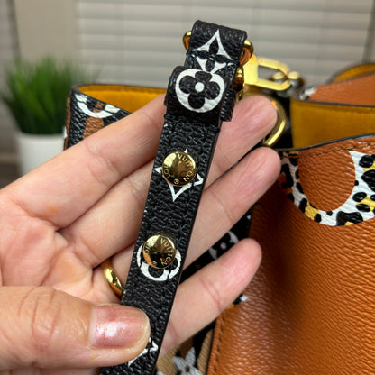 Louis Vuitton Limited Edition Monogram Giant Jungle NéoNoé