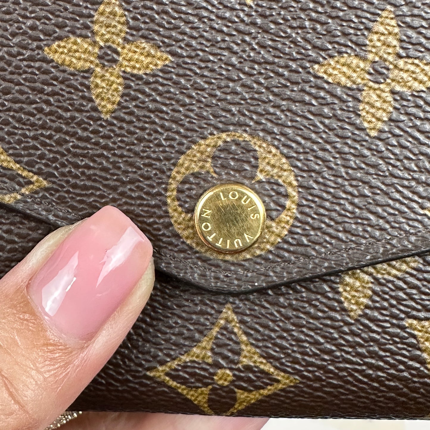 Louis Vuitton Monogram Sarah Wallet New Model