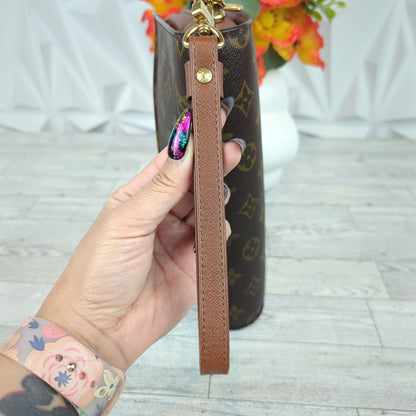 Louis Vuitton Orsay Clutch