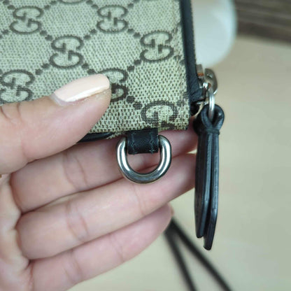 Gucci GG Supreme Bee Print Wrist Pouch