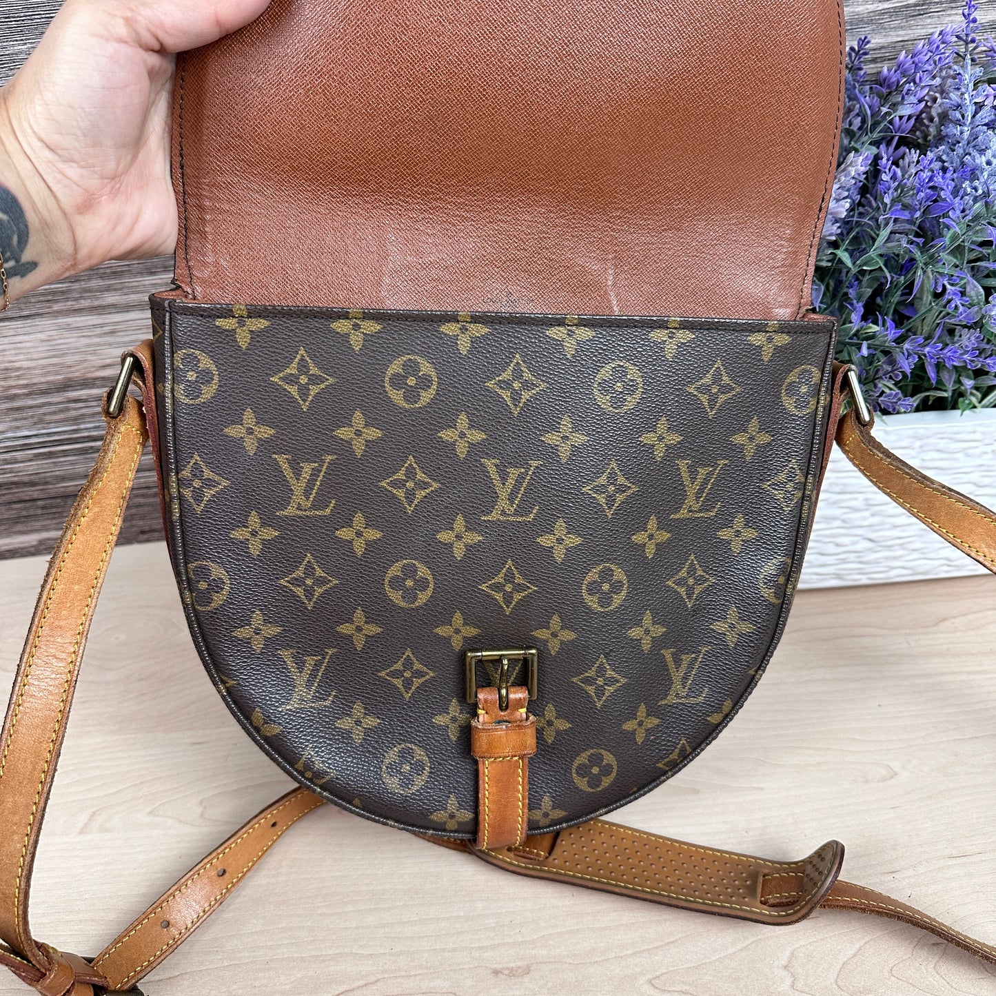 Louis Vuitton Chantilly GM Crossbody Bag