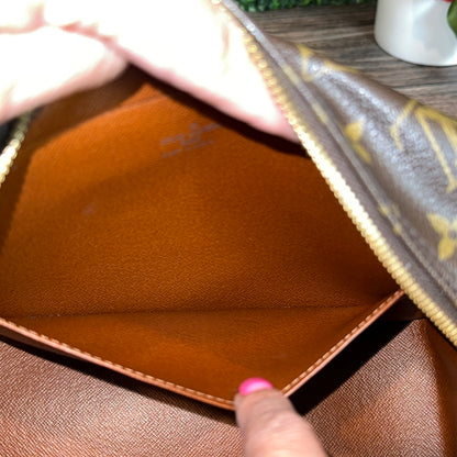 Louis Vuitton Monogram Canvas Cite MM Shoulder Bag