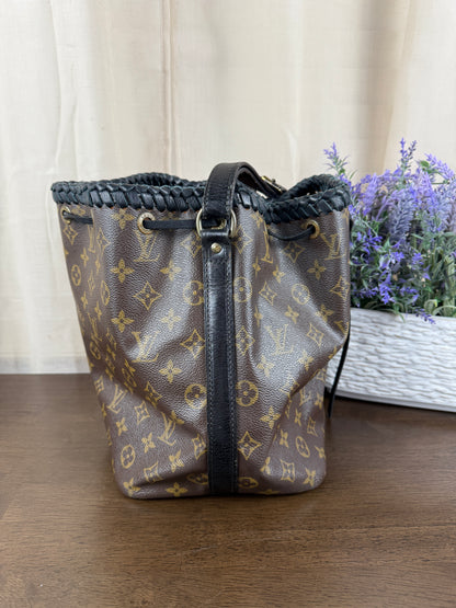 Custom Petite Noe Bucket Bag