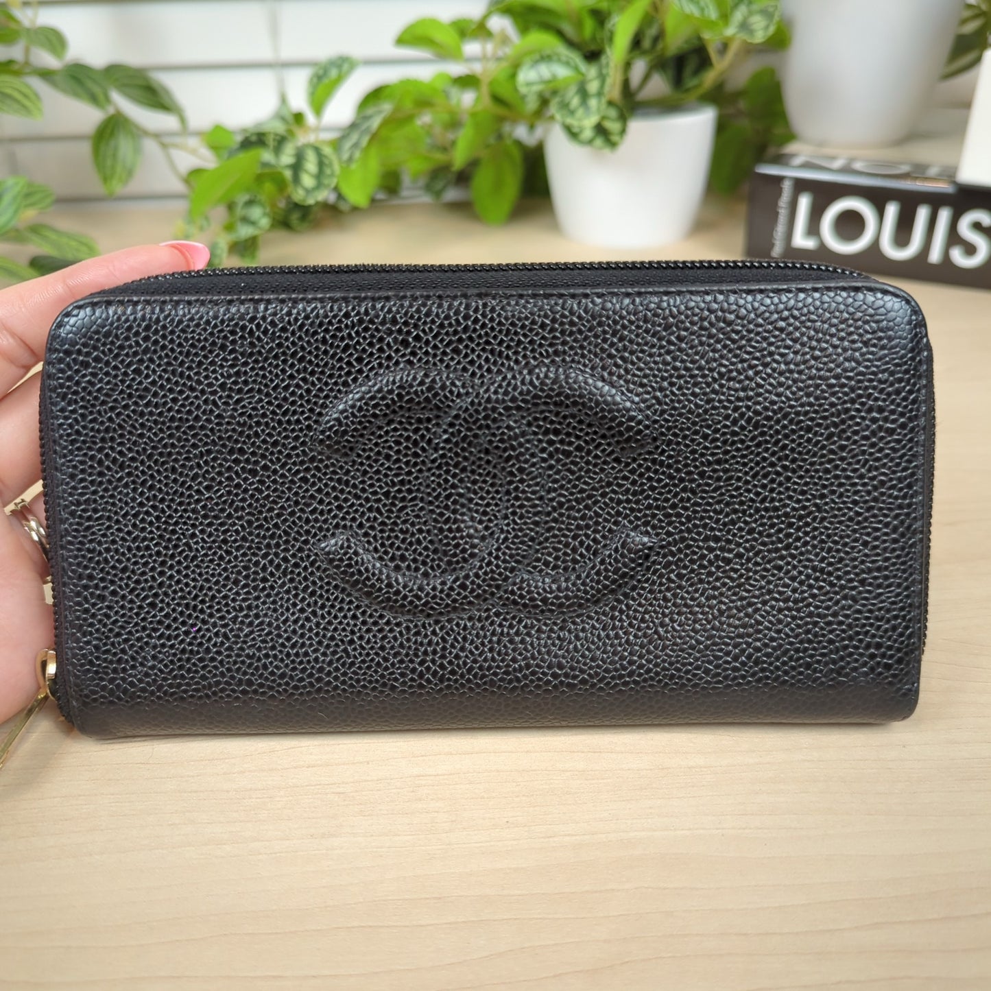 Chanel Caviar Timeless CC Zipped Wallet Black