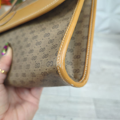 Gucci Micro GG Convertible Sling