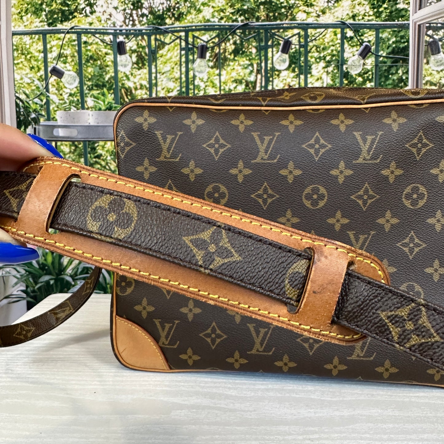 Louis Vuitton Nile GM Crossbody Bag Monogram Canvas