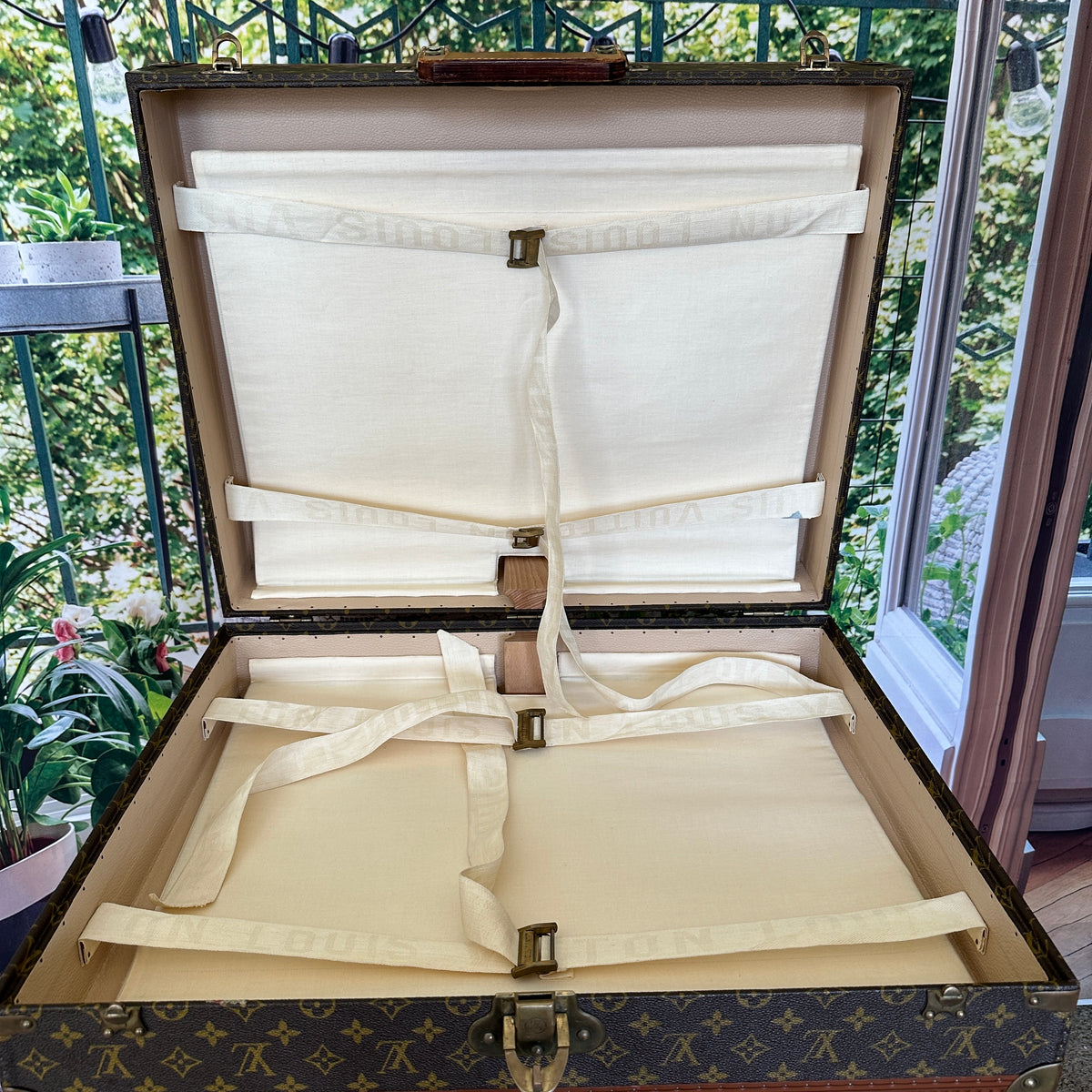 Louis Vuitton Vintage 1960 Monogram Bisten 60 Trunk