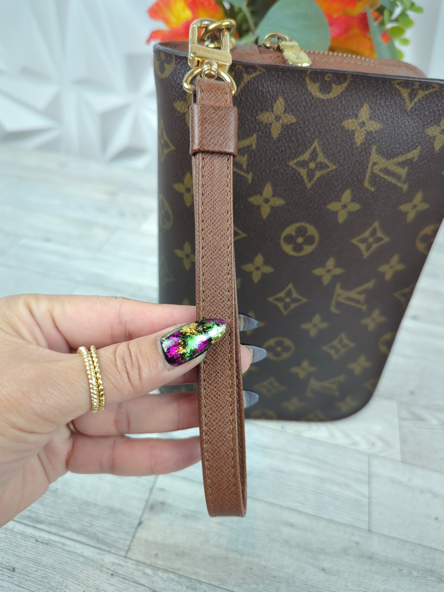 Louis Vuitton Orsay Clutch