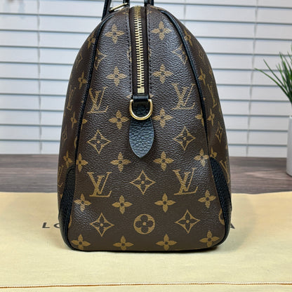 Louis Vuitton Retiro Noir
