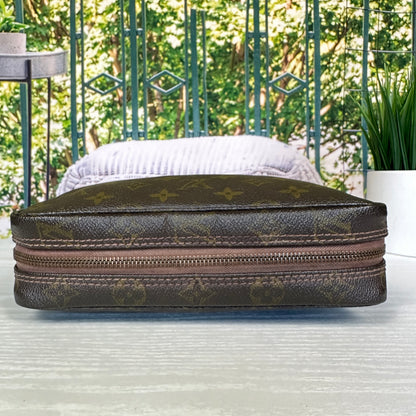 Louis Vuitton Trousse Toilet 23