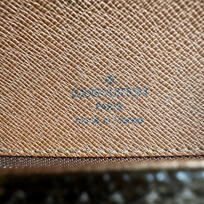 Louis Vuitton Saint Cloud MM Crossbody