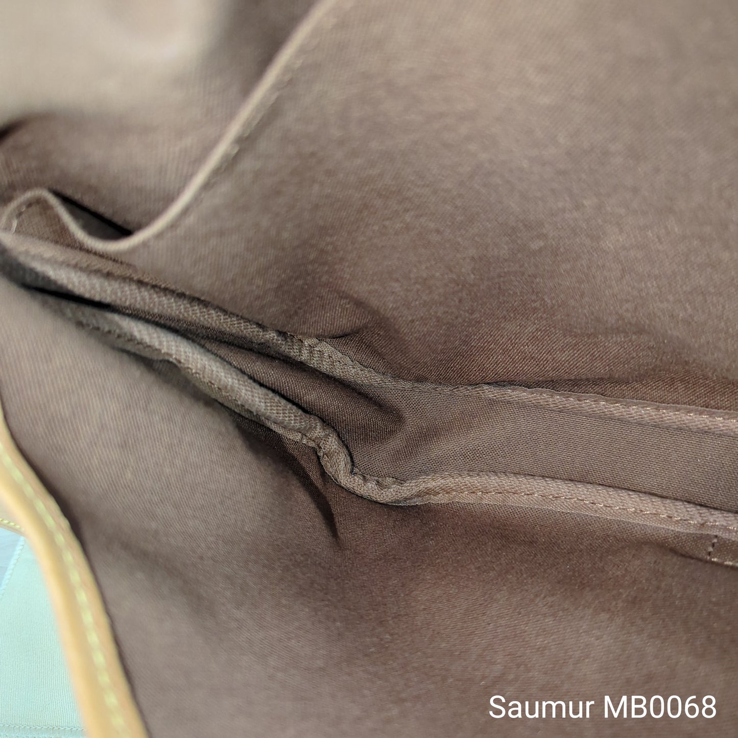 Louis Vuitton Monogram Saumur 30 Messenger Bag