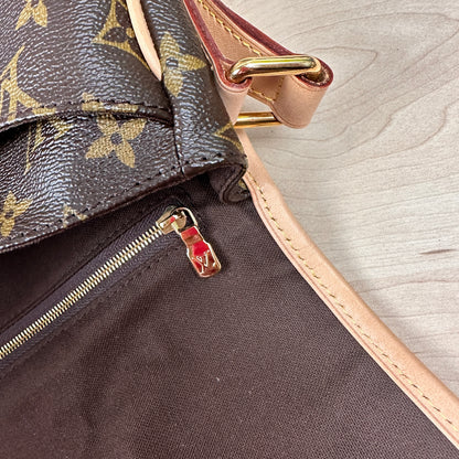 Louis Vuitton Menilmontant GM