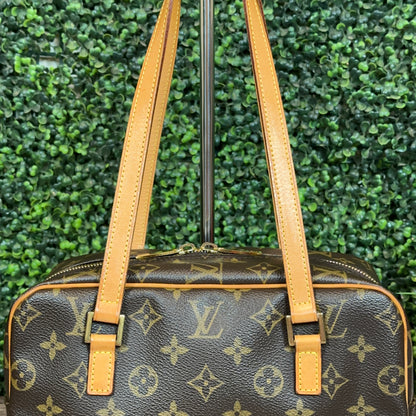 Louis Vuitton Monogram Canvas Cite MM Shoulder Bag