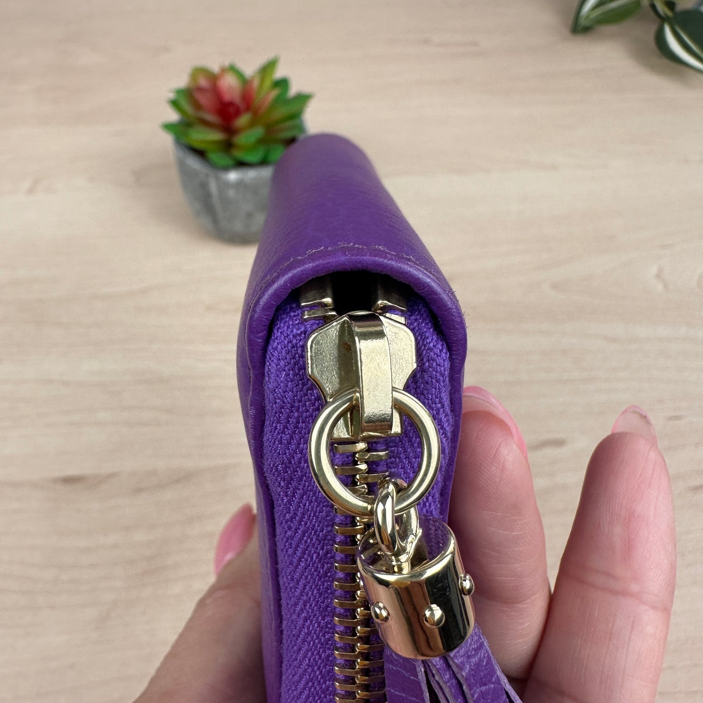 Gucci Purple Pebbled Leather Soho Zippy Compact Wallet