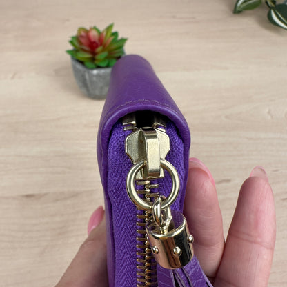 Gucci Purple Pebbled Leather Soho Zippy Compact Wallet