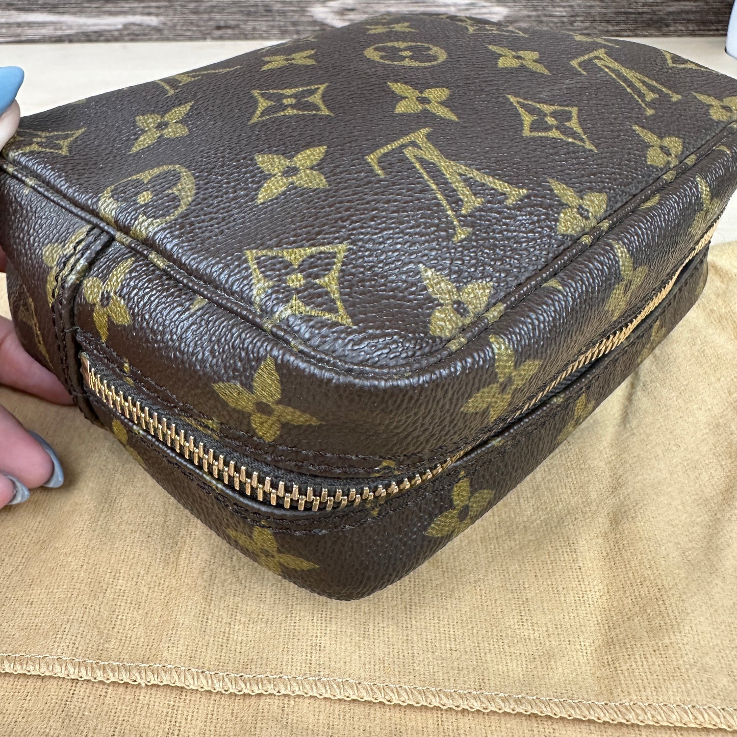 Louis Vuitton Trousse 18 Monogram