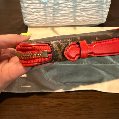 Daily Organizer Clutch Wallet in Cherry Red