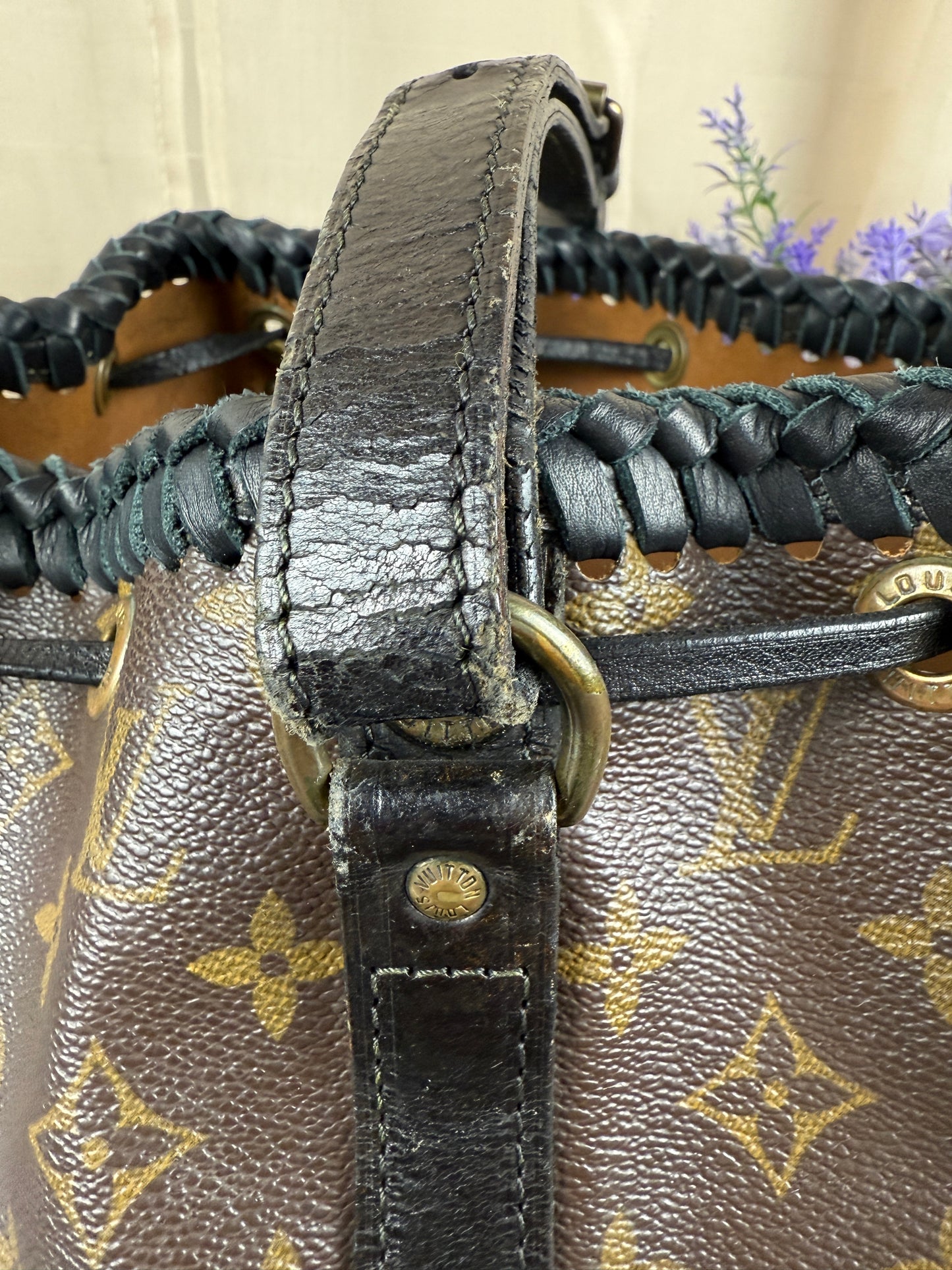 Custom Petite Noe Bucket Bag