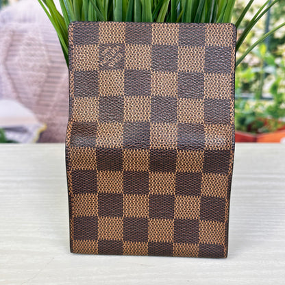 Louis Vuitton Damier Ebene Card Case