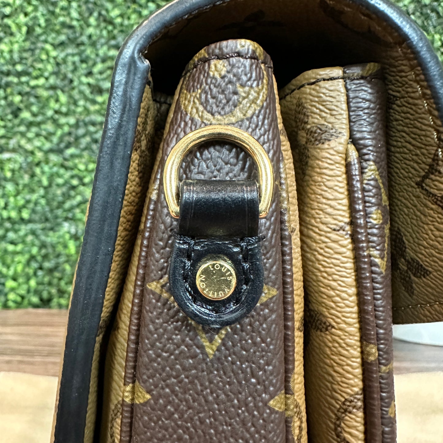 Louis Vuitton Reverse Monogram Pochette Metis