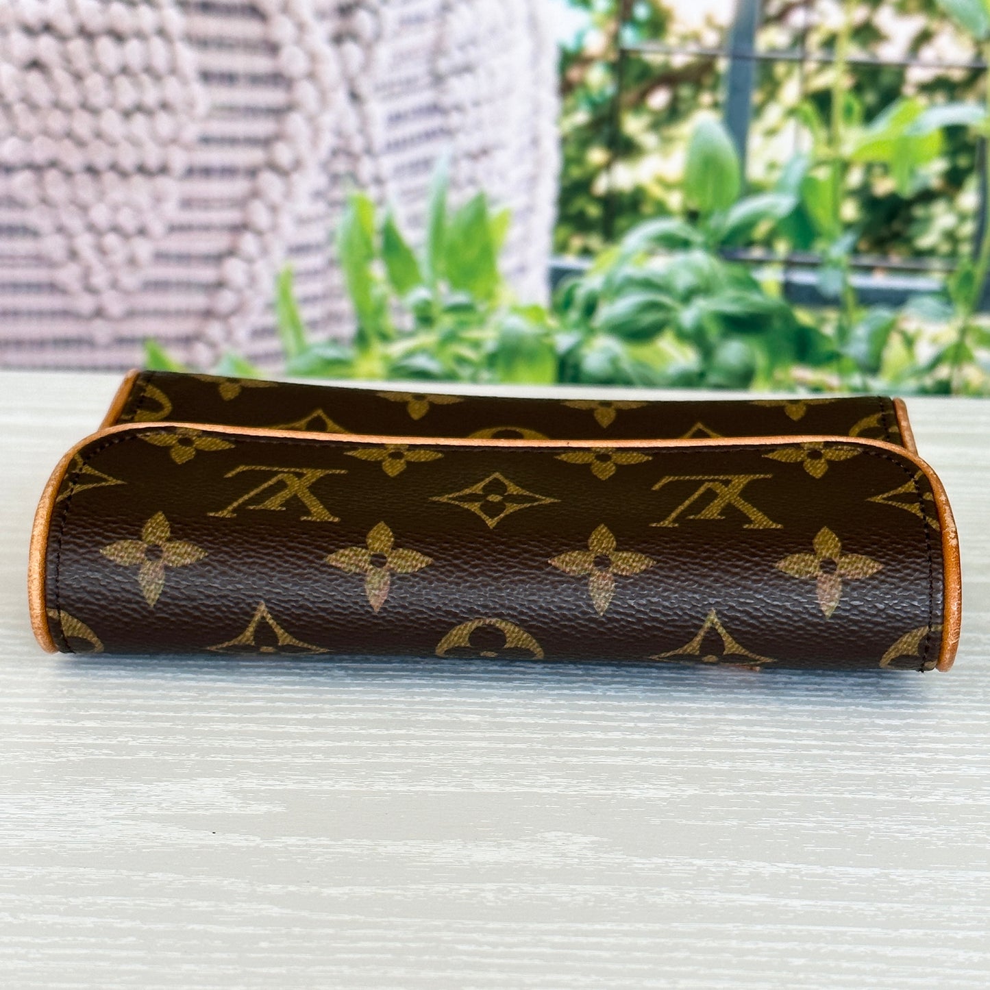 Louis Vuitton Monogram Pochette Florentine
