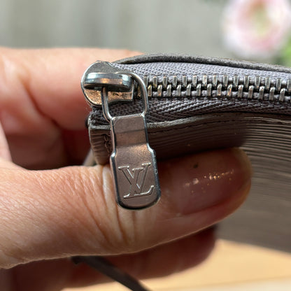 Louis Vuitton Lilac Epi Leather Accessories Pochette 24