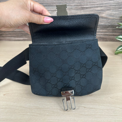 Gucci GG Web Buckle Belt Bag Black