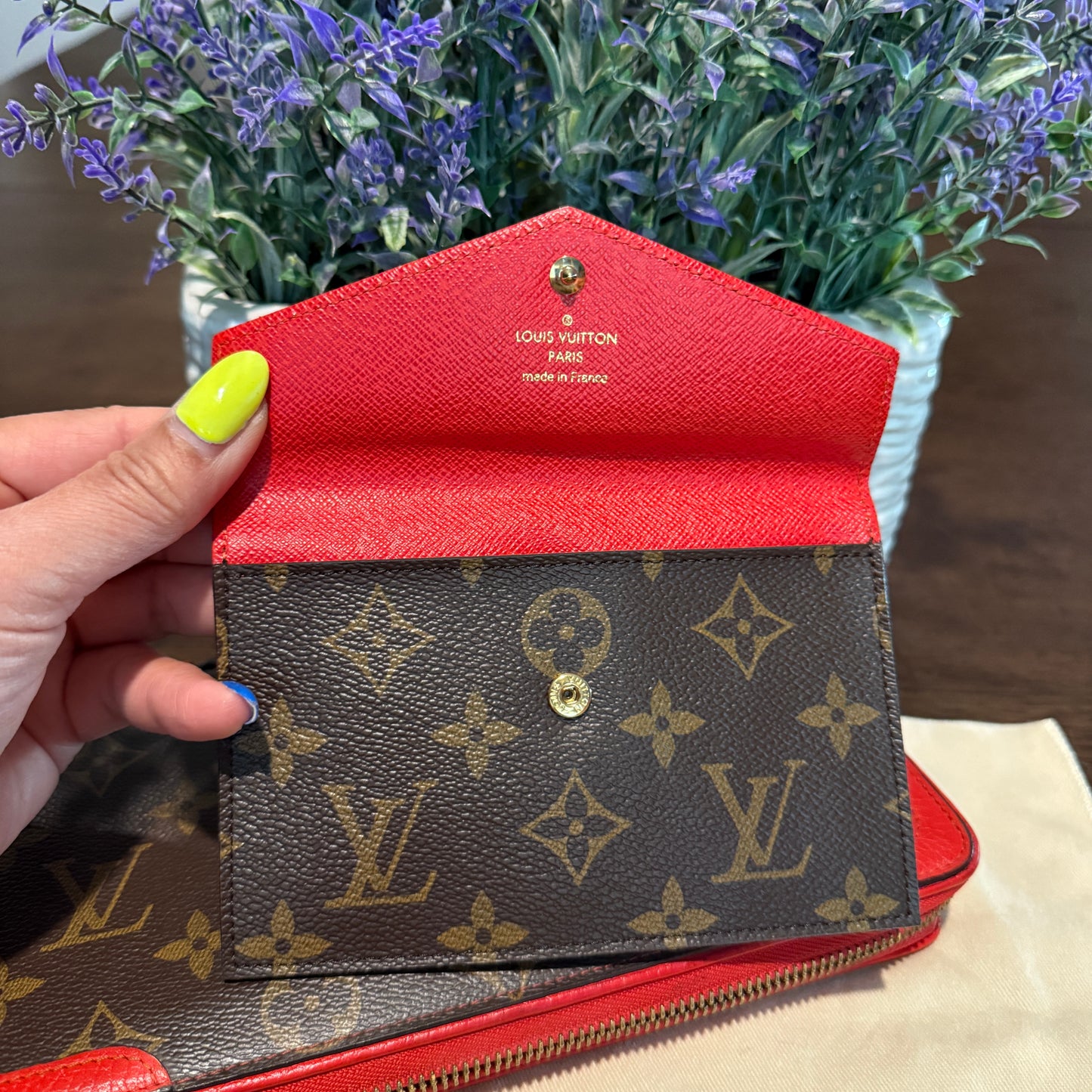 Daily Organizer Clutch Wallet in Cherry Red