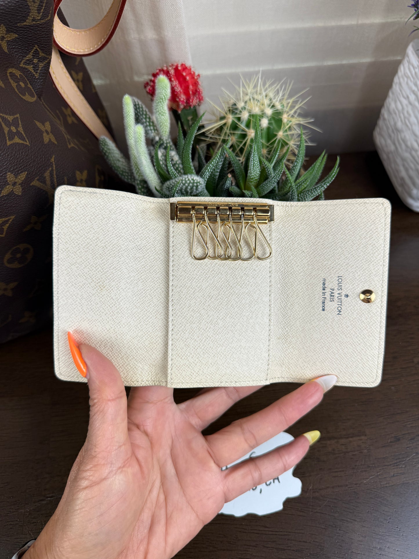 6-Ring Key Holder in Damier Azur