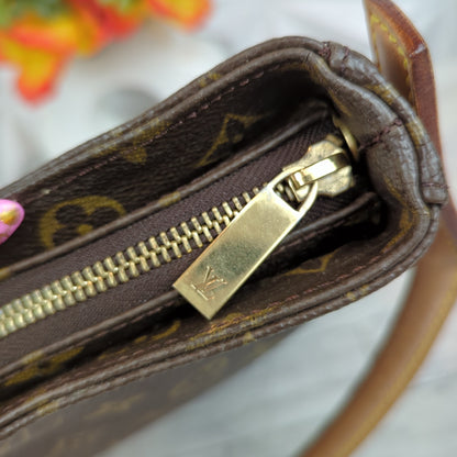 Louis Vuitton Monogram Looping GM