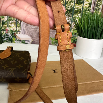 Louis Vuitton Monogram Cartouchiere PM