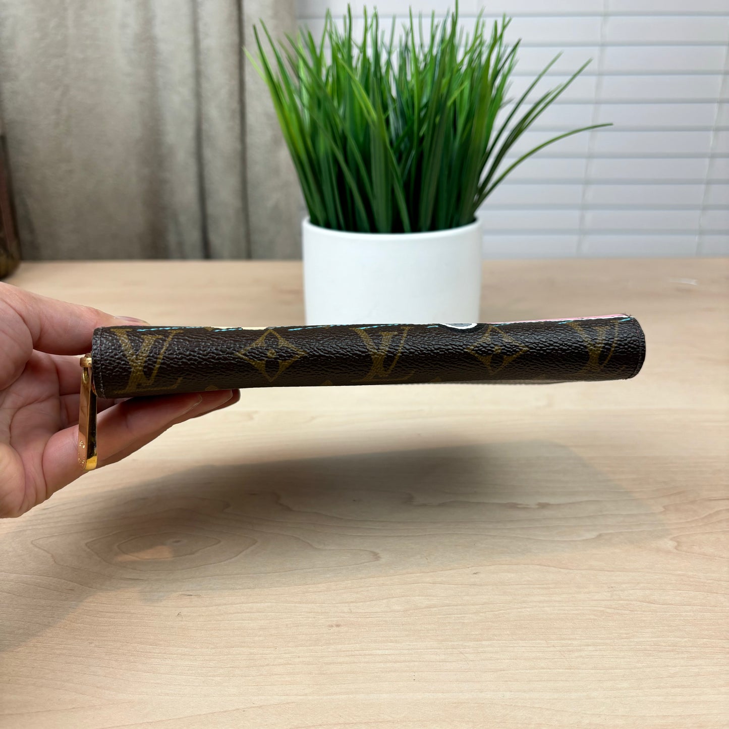 Louis Vuitton Limited Edition Christmas Zippy Wallet