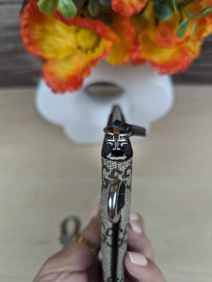 Gucci GG Supreme Bee Print Wrist Pouch
