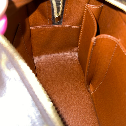 Louis Vuitton Monogram Canvas Cite MM Shoulder Bag