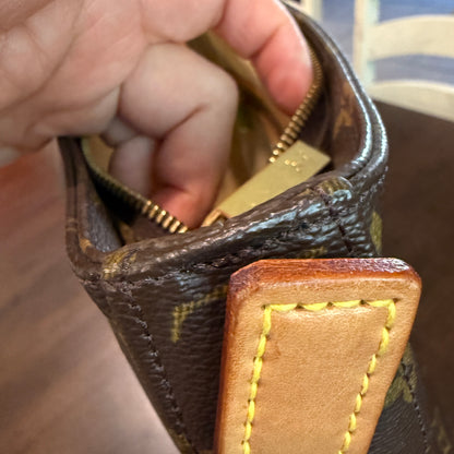 Looping GM Monogram Canvas