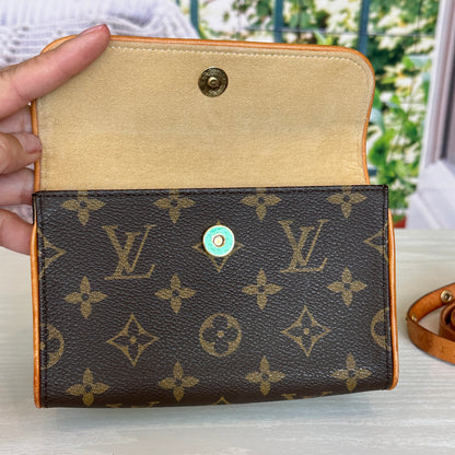 Louis Vuitton Monogram Pochette Florentine