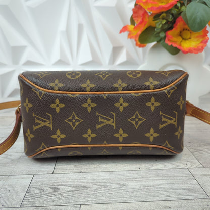 Louis Vuitton Blois Crossbody Bag