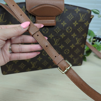 Louis Vuitton Courcelles Monogram