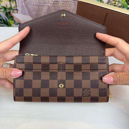 Louis Vuitton Damier Sarah Wallet New Model
